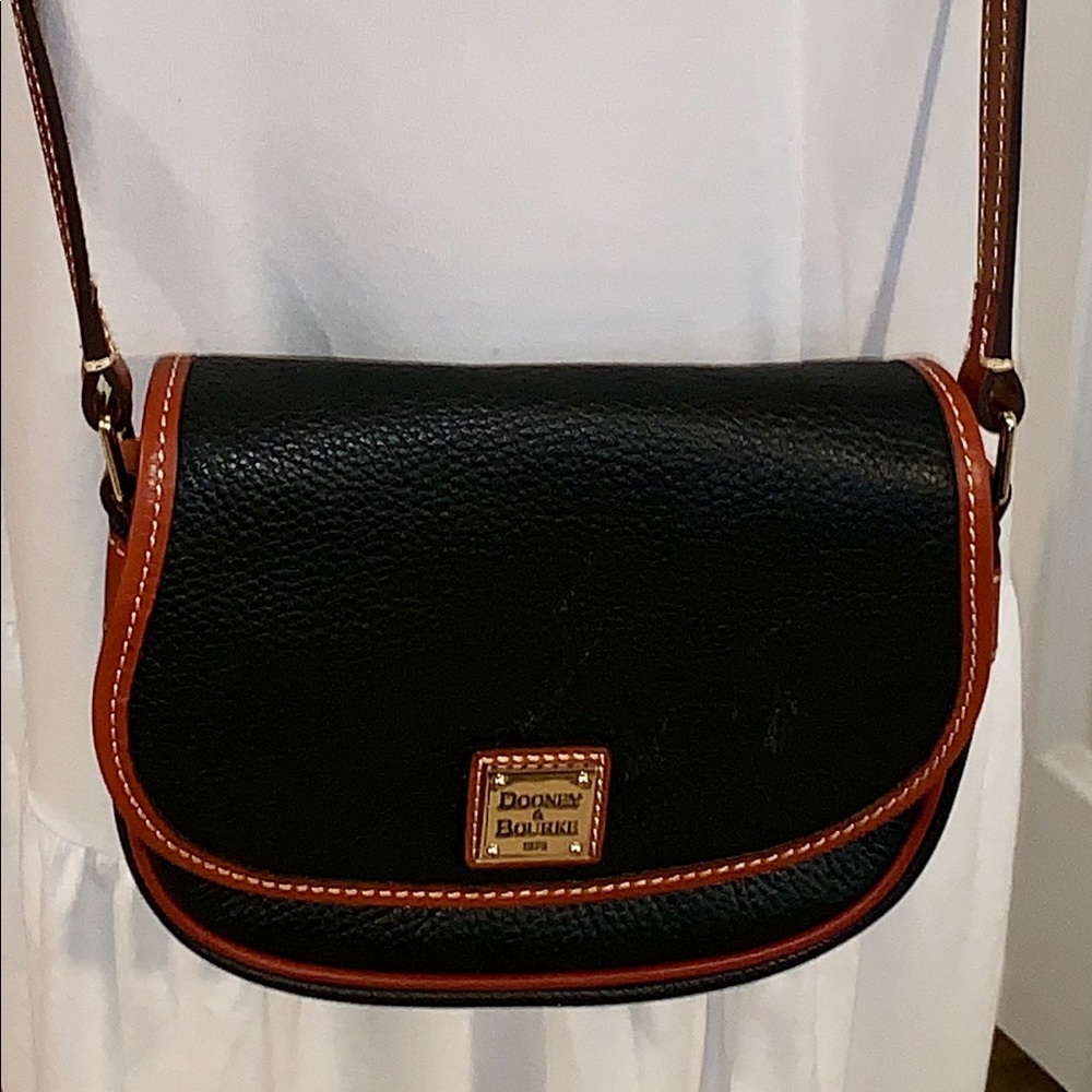Dooney & Bourke Pebble Grain Crossbody